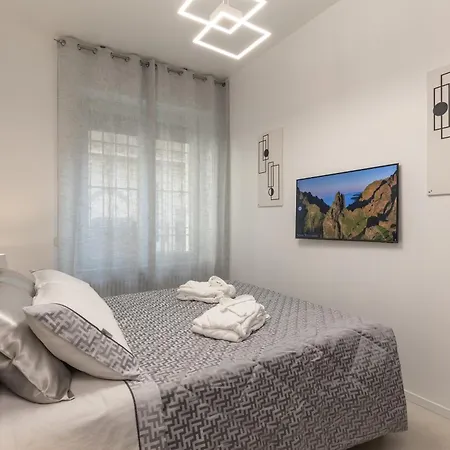 Apartment Palazzo Cavour, 34 - Luxury Decumano *