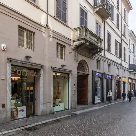 Apartment Palazzo Cavour, 34 - Luxury Decumano Pavia