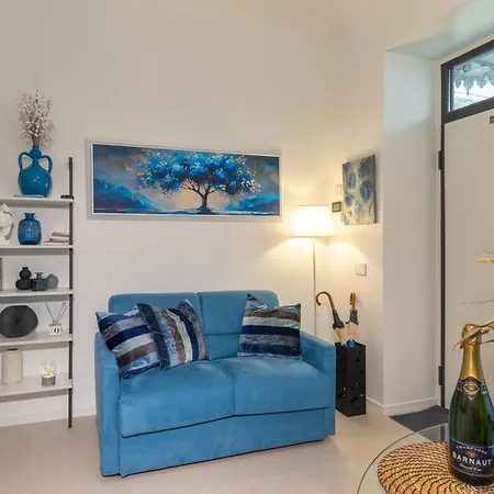 Apartment Palazzo Cavour, 34 - Luxury Decumano *