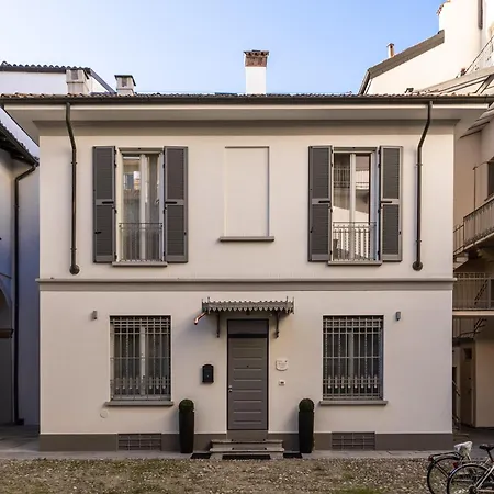 Palazzo Cavour, 34 - Luxury Decumano